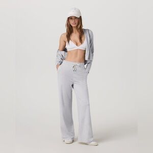 Vuori Halo Essential Wide Leg Pants